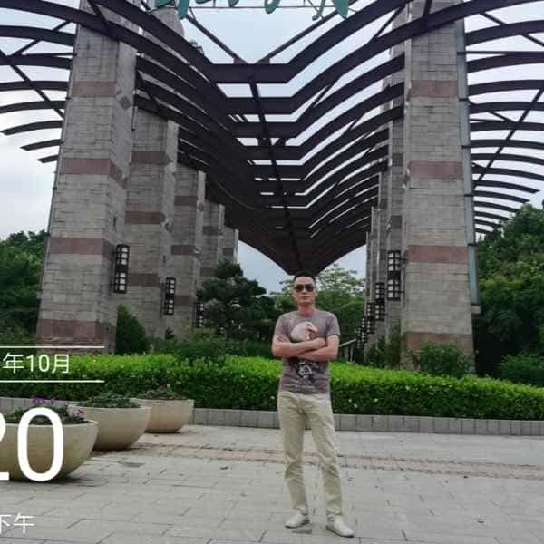 40岁岁四川单身帅哥 - 日喀则吉缘网