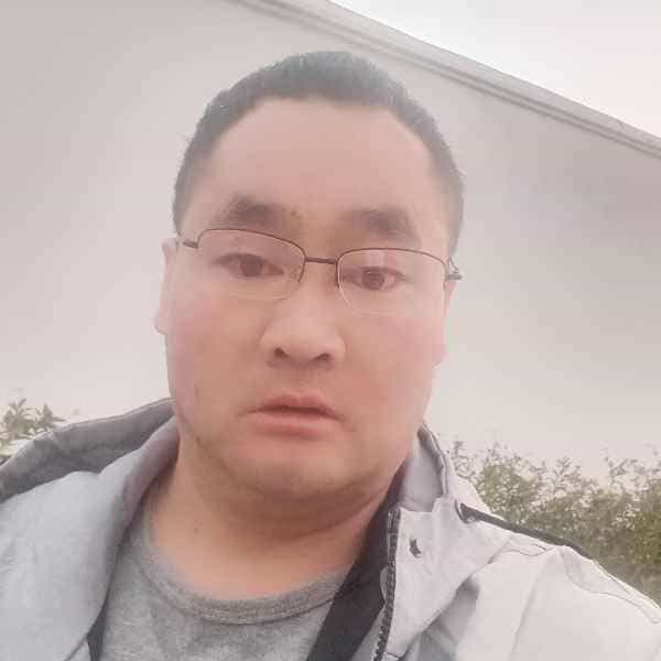 35岁岁甘肃单身帅哥 - 日喀则吉缘网