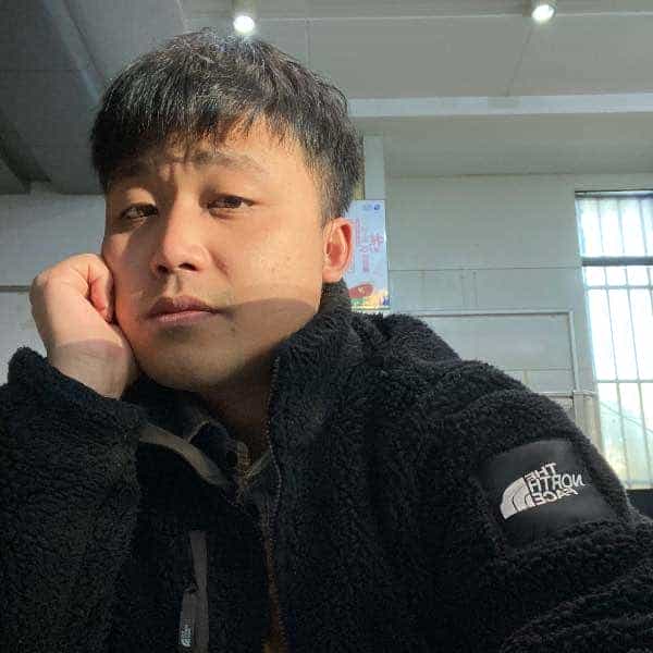 31岁岁湖南单身帅哥 - 日喀则吉缘网