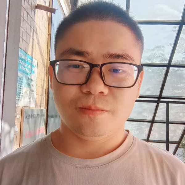 35岁岁湖南单身帅哥 - 日喀则吉缘网