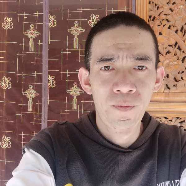 37岁岁云南单身帅哥 - 日喀则吉缘网