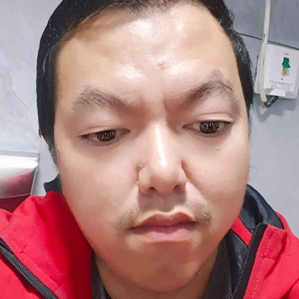 38岁岁江苏单身帅哥 - 日喀则吉缘网