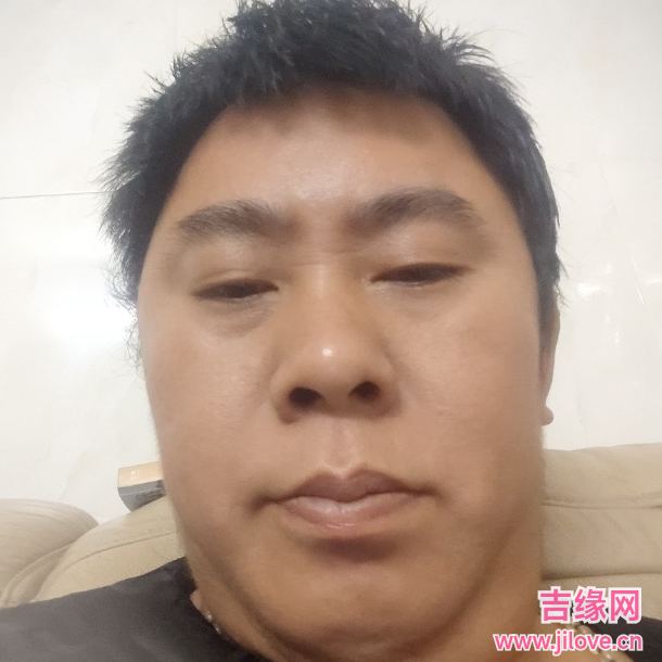 39岁岁广东单身帅哥 - 日喀则吉缘网
